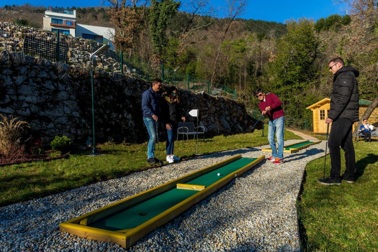 Villa Altavista - Seaview & Relax With Heated Pool & Minigolf Opatija Buitenkant foto